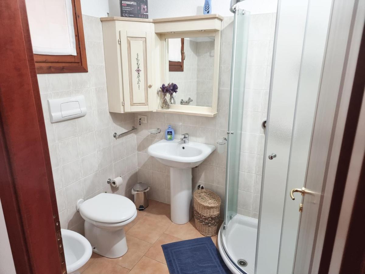 La Casa Di Arly Apartman Olbia Kültér fotó