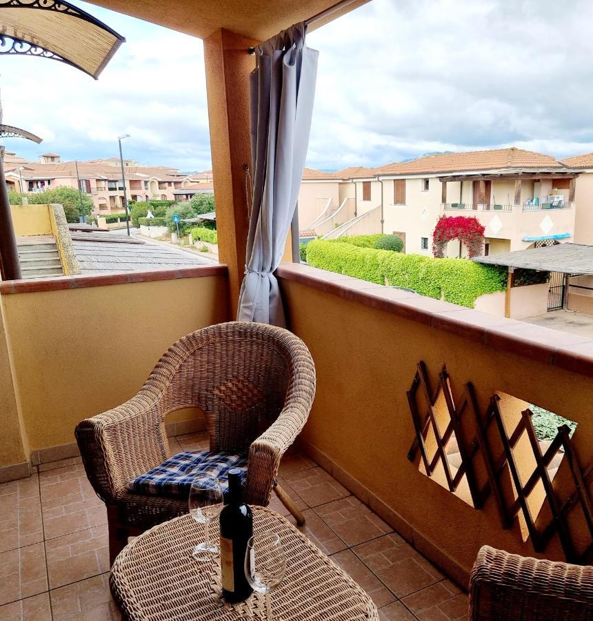 La Casa Di Arly Apartman Olbia Kültér fotó