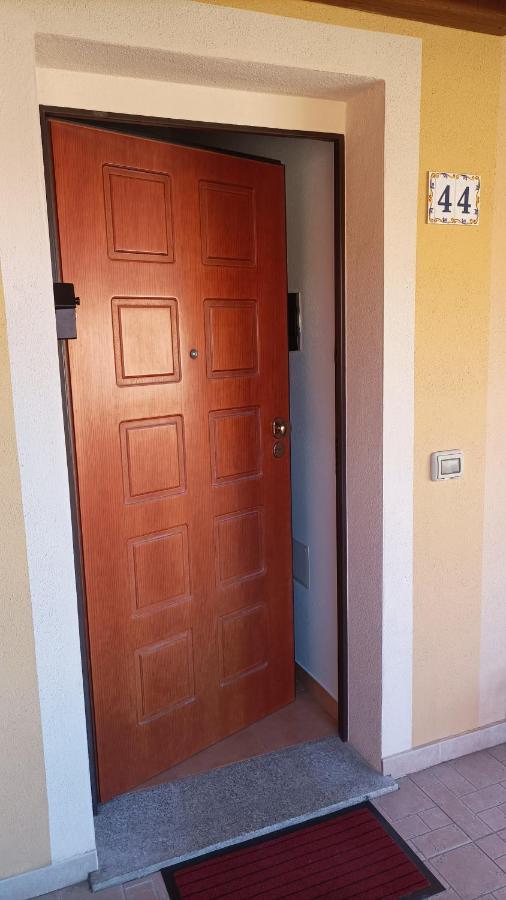 La Casa Di Arly Apartman Olbia Kültér fotó