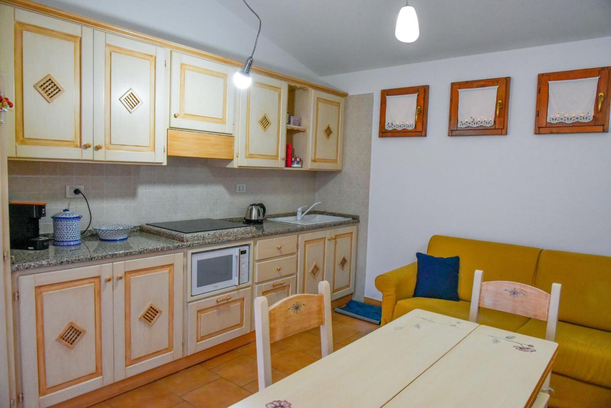 La Casa Di Arly Apartman Olbia Kültér fotó